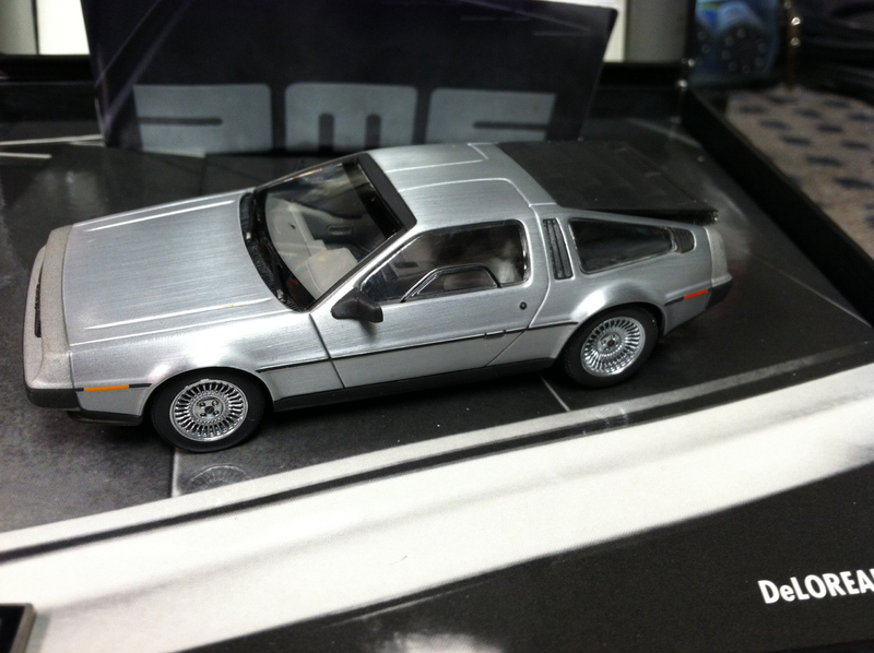 Illustration for article titled Minichamps Delorean Dmc-12